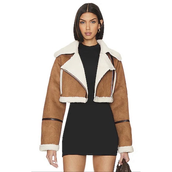 Adrienne Landau Jackets & Blazers - Adrienne Landau Faux Shearling Jacket Size Large In Camel